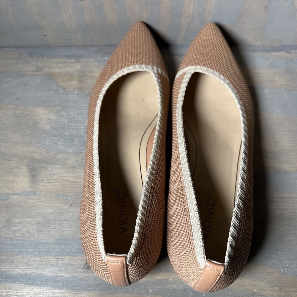 Vionic Women's Pointed Knit Flats in Blush with Cream Trim - Picture 5 of 10